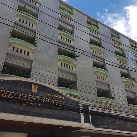 The Park Hotel Sukhumvit 7 Bangkok Exterior foto